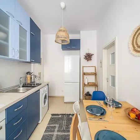 Bohohome 2 Next To The Main Street Апартаменты София