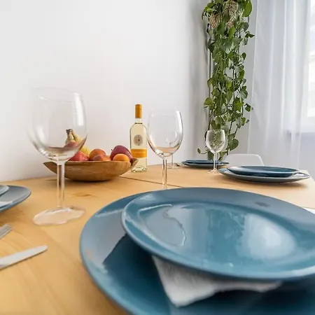 Bohohome 2 Next To The Main Street Апартаменты