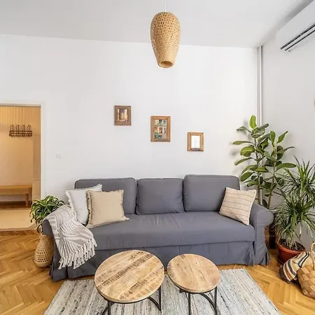 Bohohome 2 Next To The Main Street Апартаменты